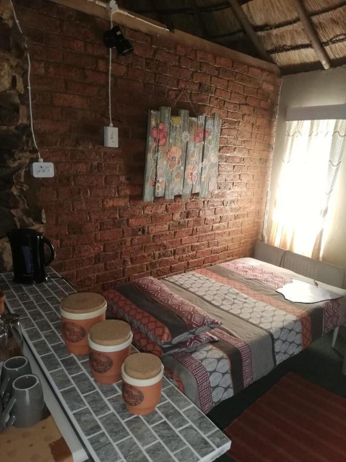 Waboom Farm Stay Swartruggens Room photo